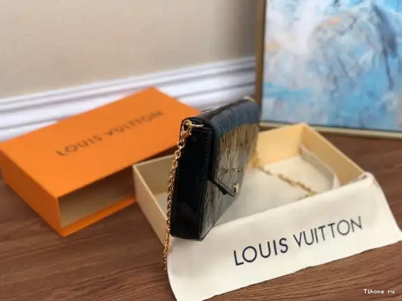 Affordable VUITTON FÉLICIE LOUIS POCHETTE 0620